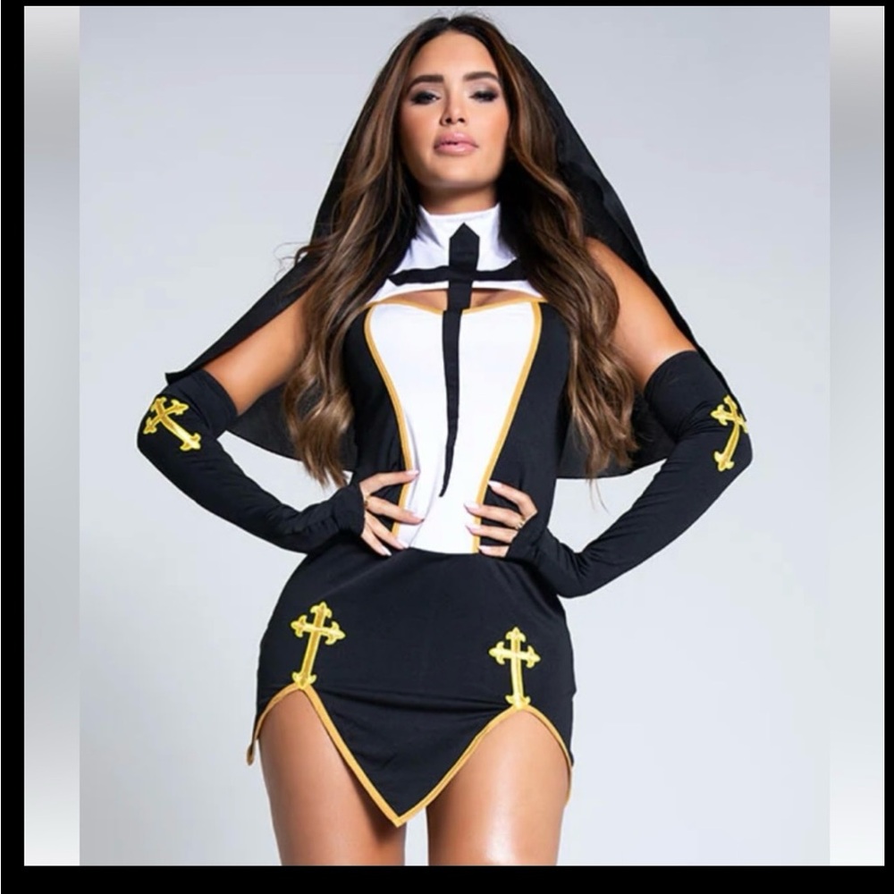 Sexy Nun Halloween Costume
